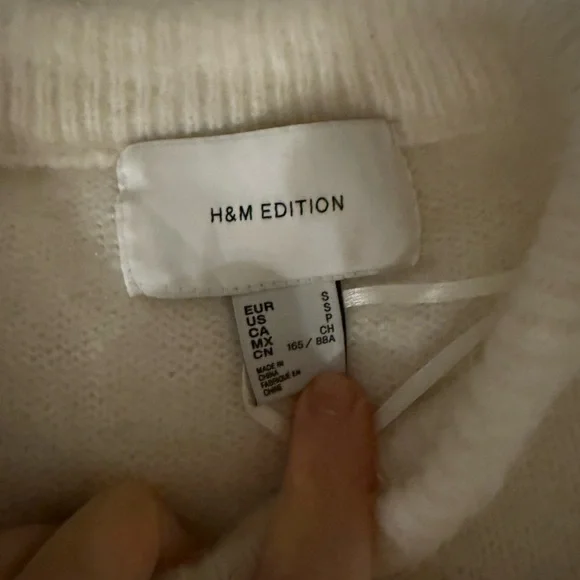 Cozy Cream Sweater - Picture 2 of 5